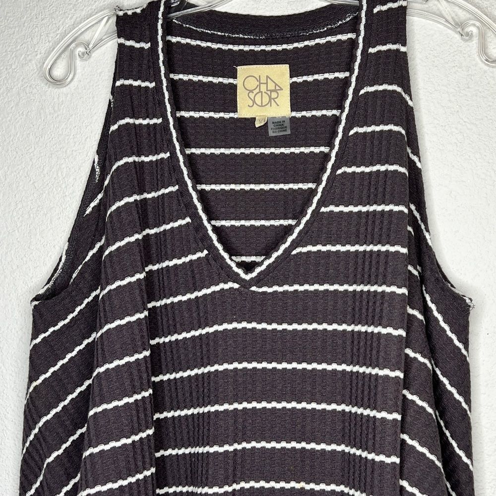 Chaser Cold Shoulder Top‎ - Picture 2 of 7